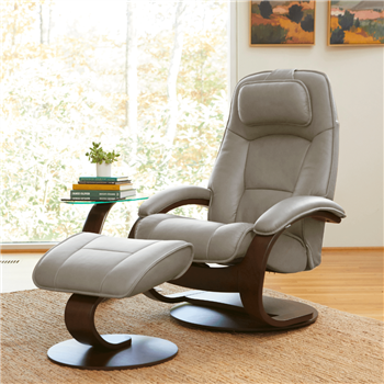 Fjords Admiral Chair with Ottoman