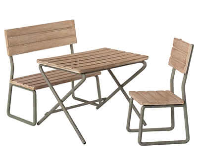 Maileg Mouse Garden Picnic Table Set